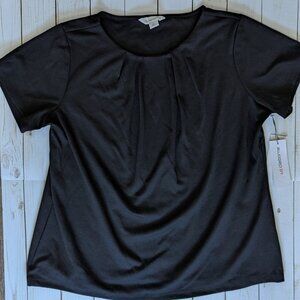 NWT Black Pleated Top Women's size XL